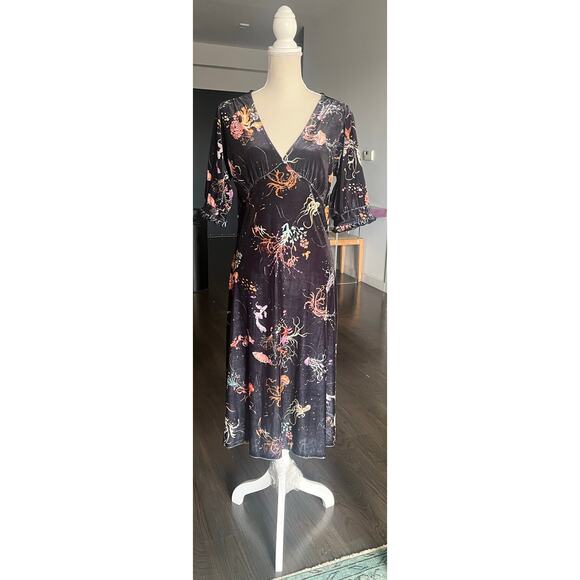 NWT ModCloth Can't Go Unnoticed Velvet Midi Puff Starfish Whimsigoth Dress L $90 - Picture 1 of 14